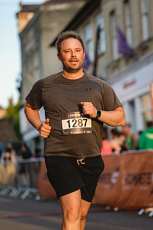 758_Z81_2127